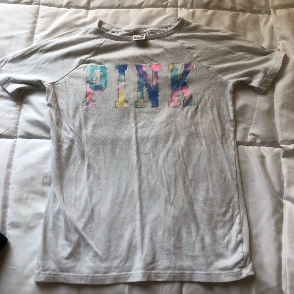 cute tee!